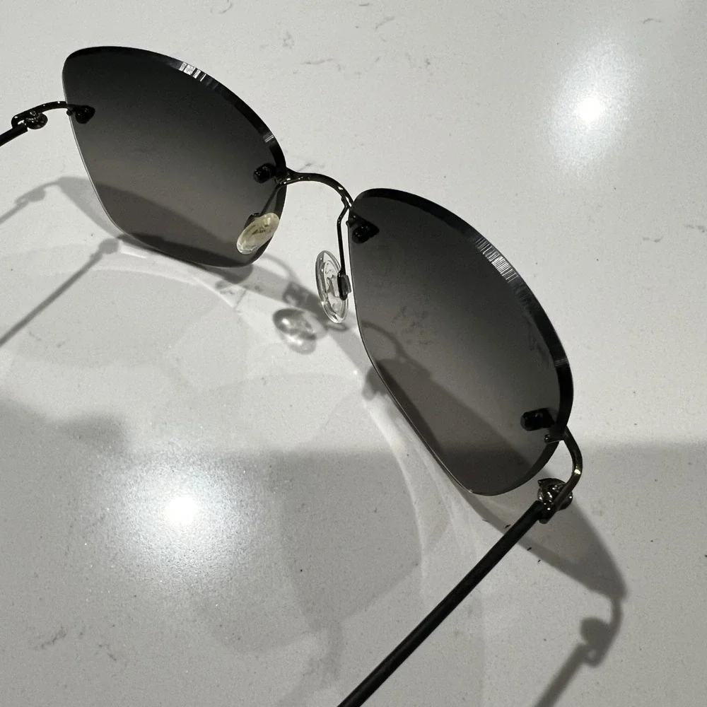 Maui Jim Rimless Sunglasses Grey Gradient Lens Black Metal Frame MJ407-02